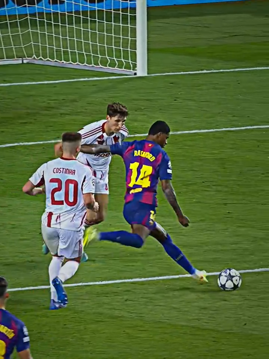 beautiful controls 😍 //. #rashford #barcelona #trending #fyp 