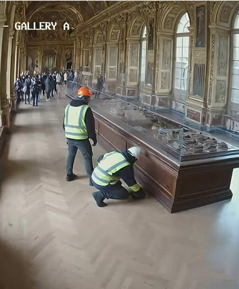 the Louvre heist… #HistoryTime #money #aivideo #heist #louvre 