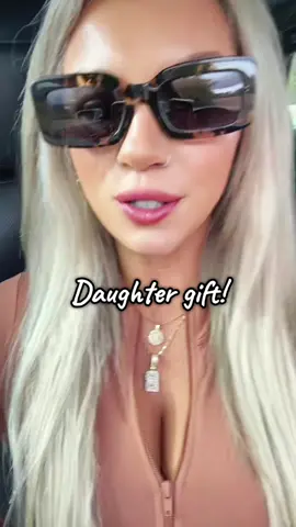 This makes such a great gift for any girl in your family  ##giftguide##jewlery##tiktokshopblackfriday##fallfestival##necklace