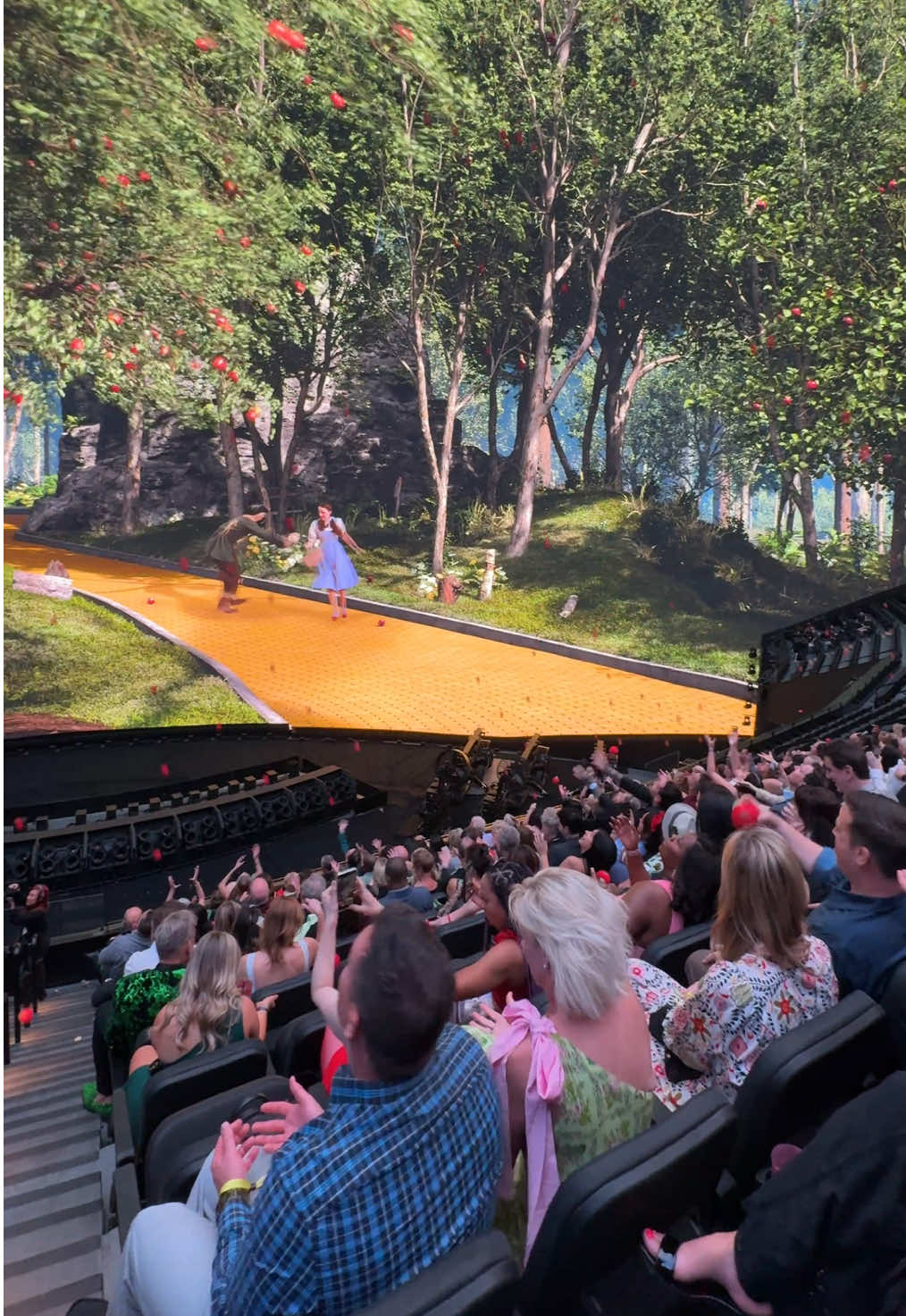 Happy National Apple Day to all who celebrate 🍎🍎🍎 #WOZatSphere