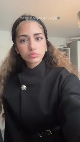 The definition of quiet luxury 🖤 Buy 2 Get 1 Free + Up to 70% Off + Free Necklace