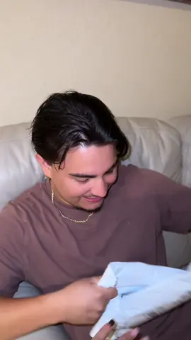 These Almonds are so good 🍯 @Vale⭐️ 