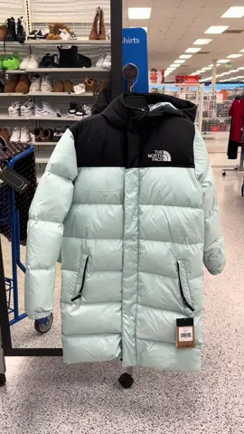 more ross finds! the kids XXL north face puffer was SO cute on, but i did find a tiny tear & left it behind 😭 lots of really nice pieces for the winter season from ugg, free people, nike, doc martens #rossfinds #ross #ugg #nike #northface 