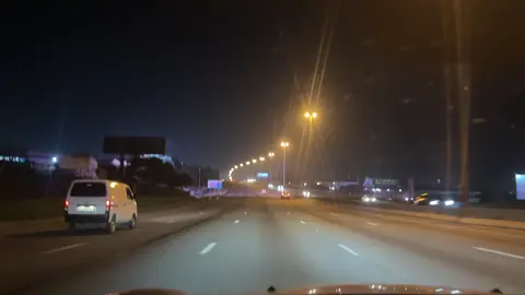 North to the south. Cruising nicely 😀