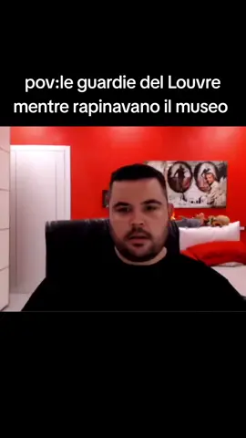 madó che caga #cicciogamer89 #rapina #Louvre #meme #ironia 