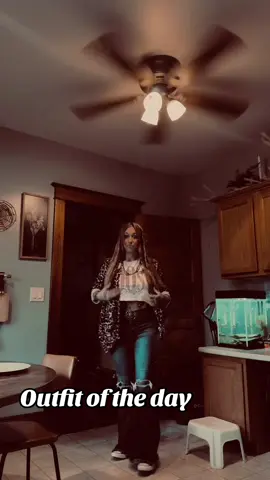 Just a little ootd the other day 🖤🤎❤️‍🔥 #westernfashion #OOTD #MomsofTikTok #fyp #viralvideo 