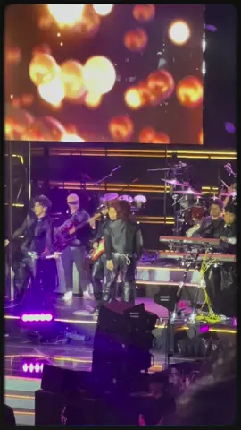 congrats on winning song and album of the year, @Cup of Joe! ❤️‍🩹 u guys deserve it so much, proud joewah right here! 🫂  @Gian Bernardino @Rapha Ridao @Gabriel Fernandez @CJ Fernandez @XENVXEN  #cupofjoe #filipinomusicawards2025 #multo #fyp #CapCut 