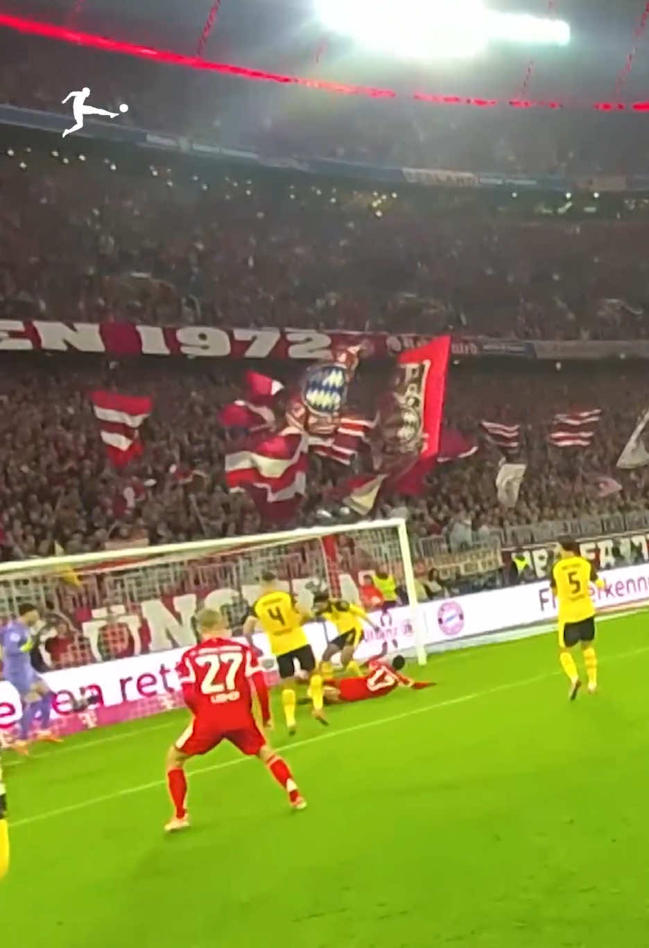 The best view in house 😍 #bundesliga #fussball #DerKlassiker #fcb #bvb 