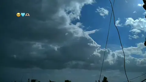 وإن لي قلباً بحب الغيووم قد فتن🥹🩵🫶🏻. . . . .#غيوم #تصويري #اكسبلور #الشعب_الصيني_ماله_حل😂😂 #وهيكااا🙂🌸 