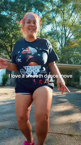 When you love a good dance move 😆🫶🏽 #ilovemesomeme #Love #youloveyousomeme #donttouchthatduckthatsmine 