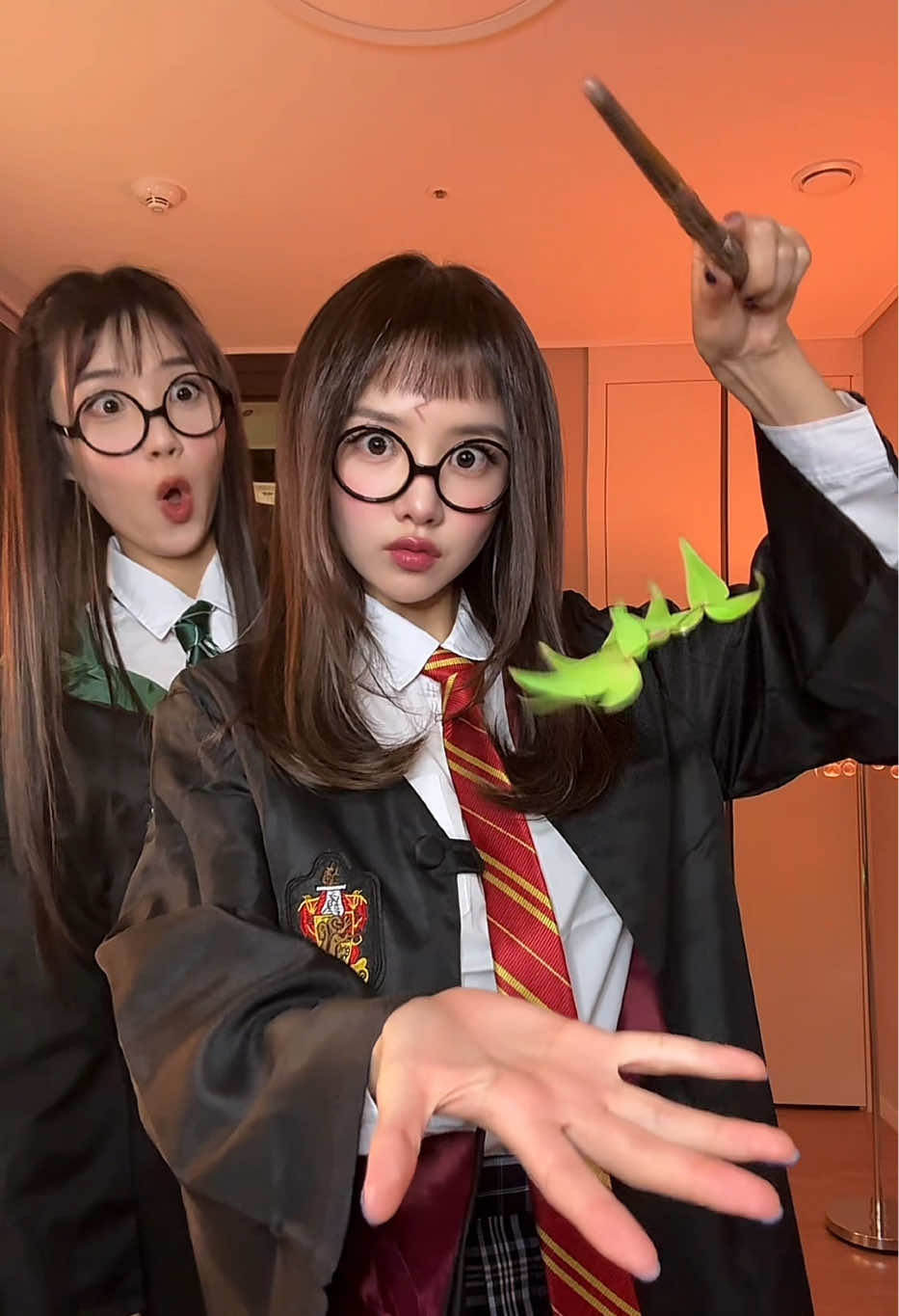 adivina quiénes somos para halloween @stephkimmi #halloween2025 #halloween #harrypotter #harrypottercosplay 