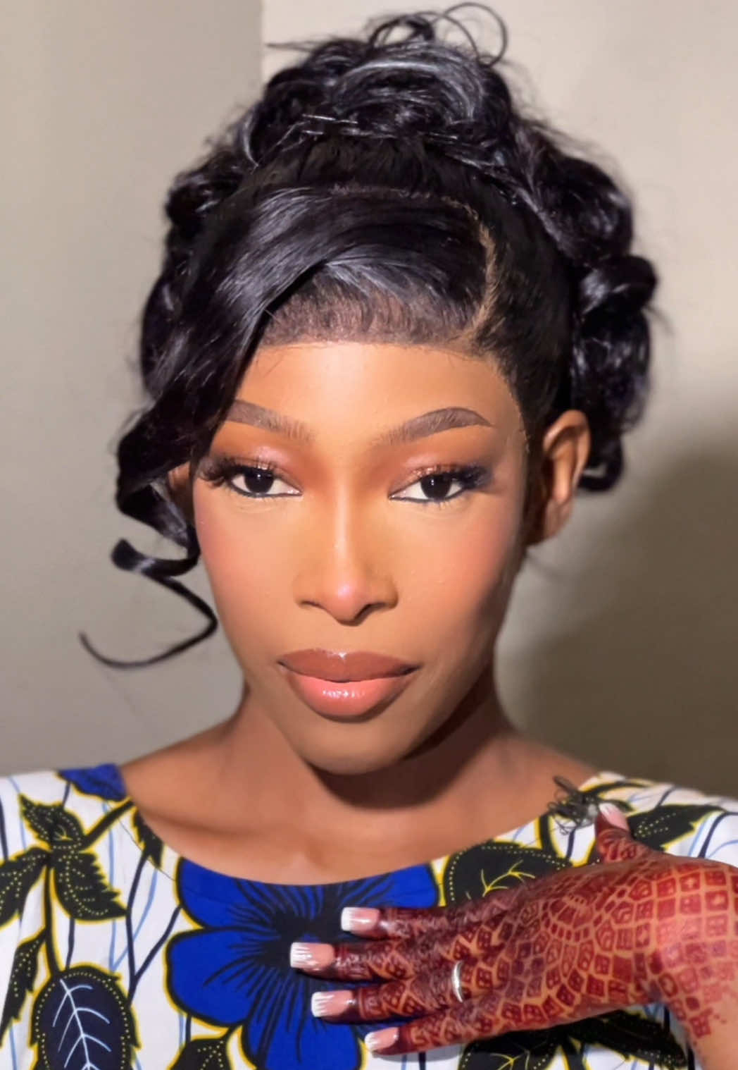 Aissata A Fait Une Si Belle Mariée Sur Ce Magnifique Maquillage Et Coiffure Par Nous Chez MakeupByRiz ✨🥰💍🎊 Nous Prenons Toujours Des Réservations Pour Les Futures Mariées En Octobre, Novembre Et Decembre 👰📆✍️✅ @MAKEUPBYRIZ✨🇲🇱 ☎️9333🩸9557 #tiktokmali🇲🇱223 #bamakomali🇲🇱 #makeupvideos #mariage💍 @Mariam Ba Lagaré_Officiel #fypviralシ 