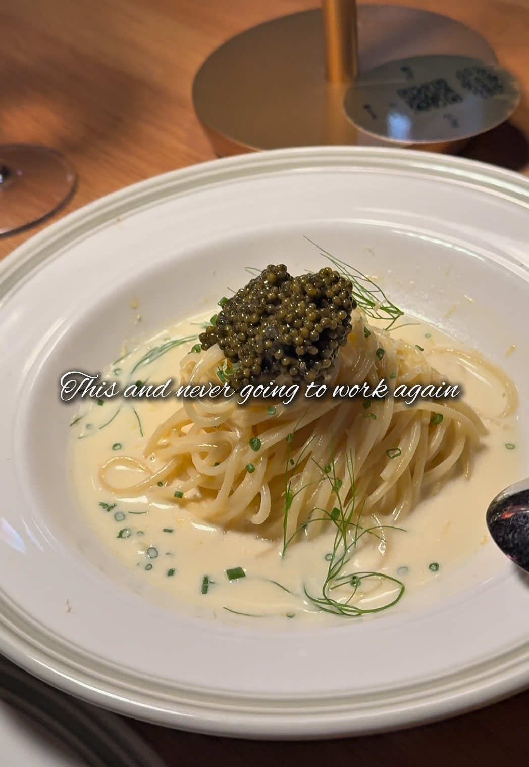 How delulu are we trying to get this fall/winter?? I wanna eat caviar everyday 😩 #Fyp #Caviar #ChicagoEats 