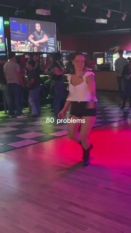 The way #dancing makes it all disappear. #linedance #linedancersoftiktok #bumpertobumper #trafico 