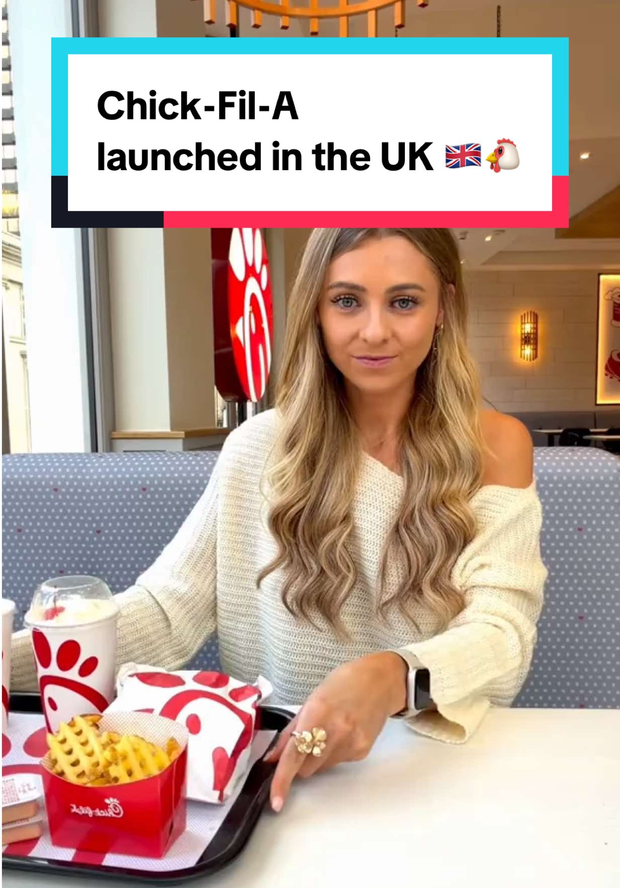 NEW CHICK-FIL-A IN THE UK 🇬🇧 🐔 I’ve wanted to try this for years! gifted  I travelled all the way to Leeds for the opening of the brand new Chick-fil-A site! This opens to the public on 23rd October 2025   Chick-fil-A - Commercial Street, Leeds 📍   #chickfila #chickfilauk #leedsfood #leeds 