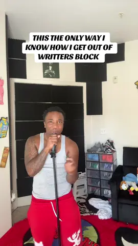 I just act like I’m in cypher until I think of something I can write about 🤣🤣 #streamer #viral #fyp #creator #fypシ゚viral 