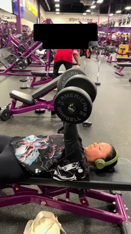 Remember is you and your goals.. not everyone can see your vision so stick to the plan #workout #GymTok #gym 
