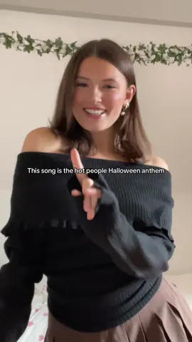 Oh she’s sweet but a psycho @Ava Max #heavenandhell #halloween #avamax #sweetbutpsycho #OOTD 