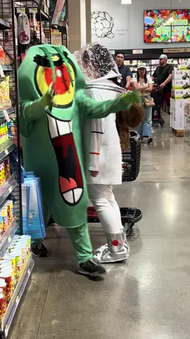 Sandy Cheeks so chill lol #hmart #fyp #funny #sandycheeks 