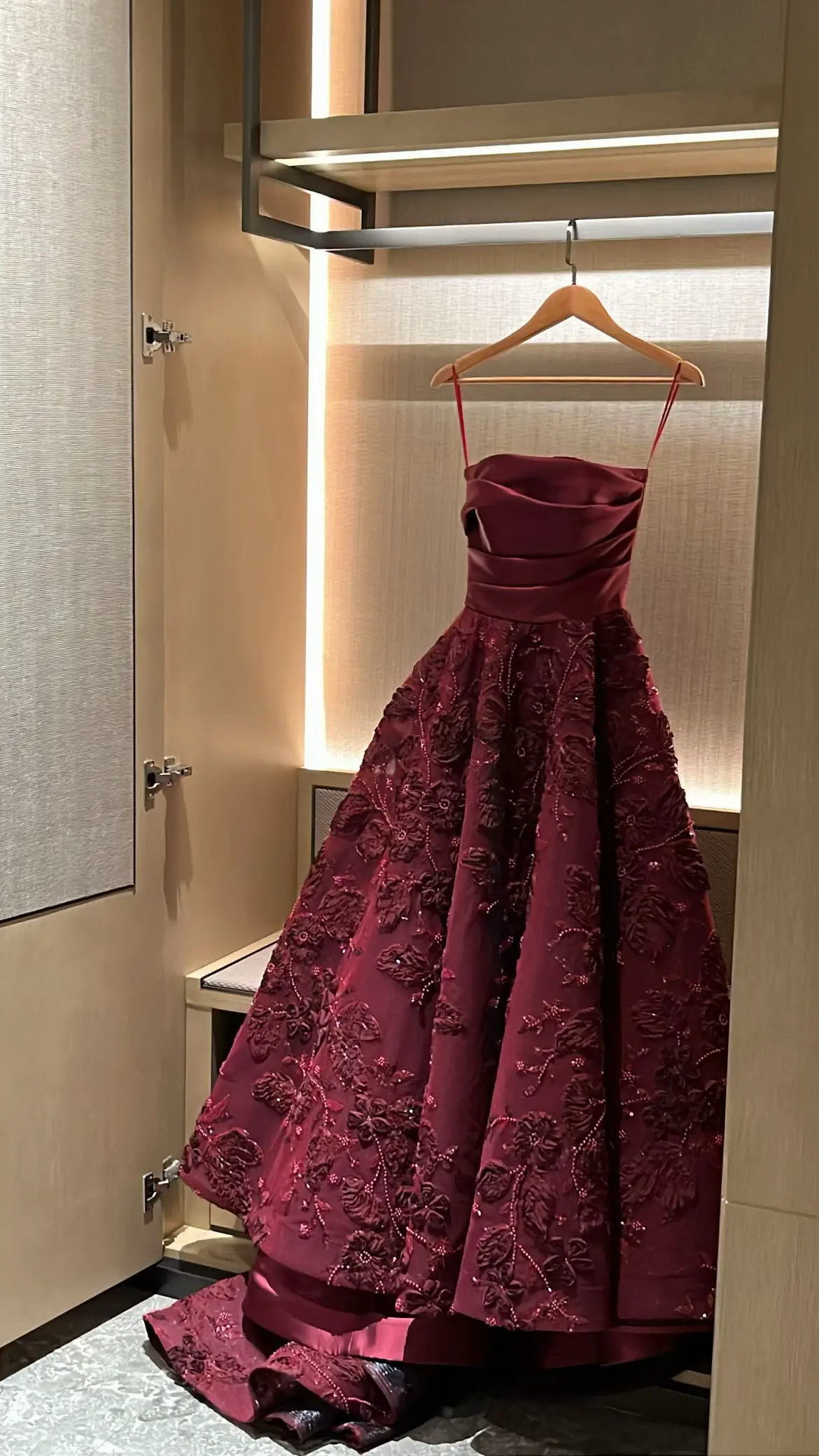 متوفر للإيجار ❤️#المصممه_نجلاء_فهد #dress #wedding #explore #