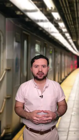 🚨Buscan a mujer acusada de abandonar una bebé recién nacida en estación del metro de NYC. 