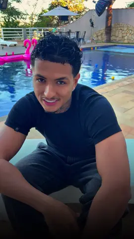 Essa merece sair? 😕