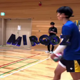 oikawa or atsumu’s serves? || #fy #fyp #fypシ #haikyuu #oikawa 