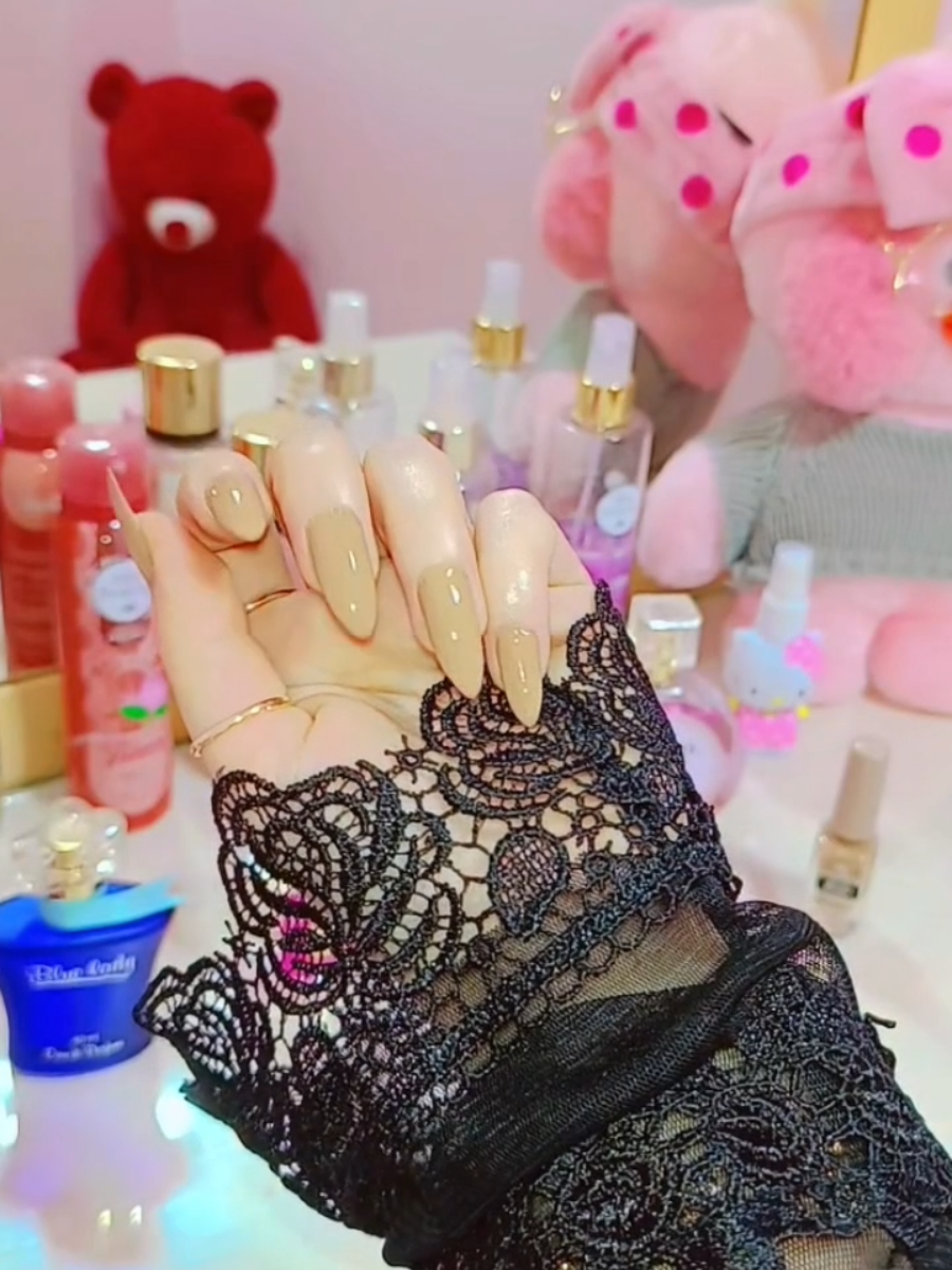 الوان الخريف 🍂🤎 . . #تتوريال #مناكير #اظافر #طبيعية #اكسبلورر 