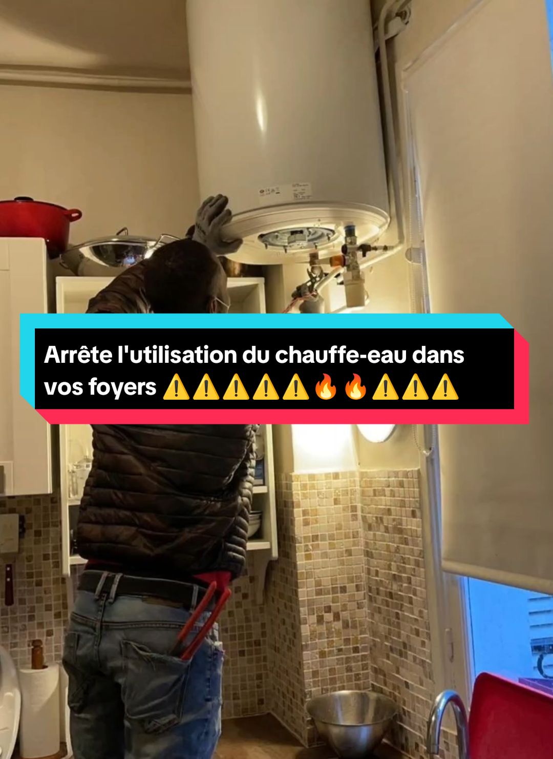 Arrêter l'utilisation du chauffe-eau  dans vos Foyers ⚠️⚠️⚠️🔥🔥🔥⚠️⚠️⚠️ L'entreprise EGB-SOLAR Électricité Générale Bâtiment Solaire au Togo  WhatsApp : +228 98 35 22 86  #installation #professionnalisme #ElectriciteBâtiment #electricien #flypシ #EGBSOLAR #100kviews #1millionviews #fly #🇹🇬 #europe #france🇫🇷 #togolais228🇹🇬 