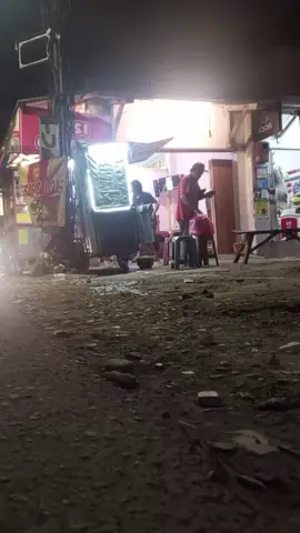 cuma pedagang kecil pinggir jalan 🤗🤗 #video #viral #semuaorang #fyp #jangkauanluas 