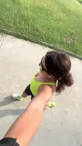 Si tienen la oportunidad de correr a las 2pm DESAPROVÉCHENLA 😁 #Running #8km #easy #foryoupage 