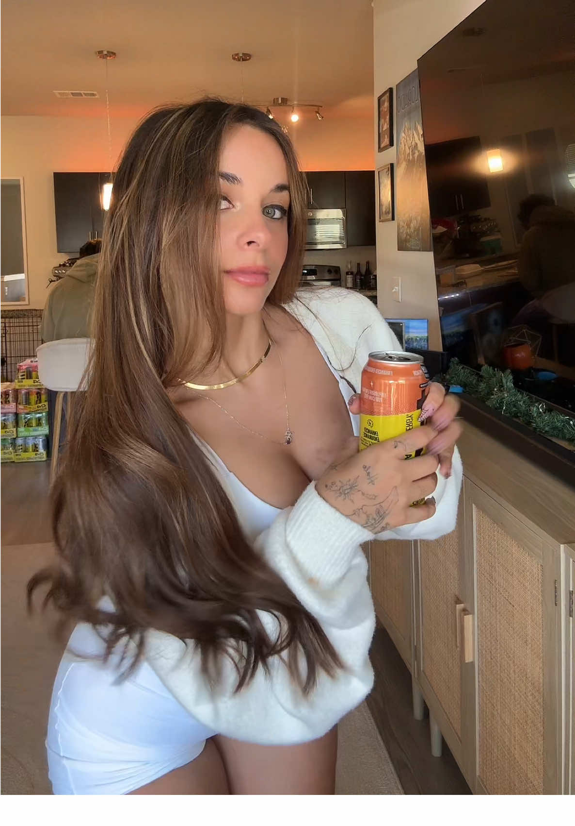 feeling cute todayyyy 🤍 @C4 Energy #c4partner #gymgirl 