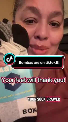 If you are standing on your feet all day or simply enjoy long walks or runs, then you know comfort is a must!  These socks from @Bombas provide support, comfort, and style all in one.  Plus I love the fact that for every pair purchased, they donate a pair to those in need. #bombassockpartner #bombas #ad #socks 