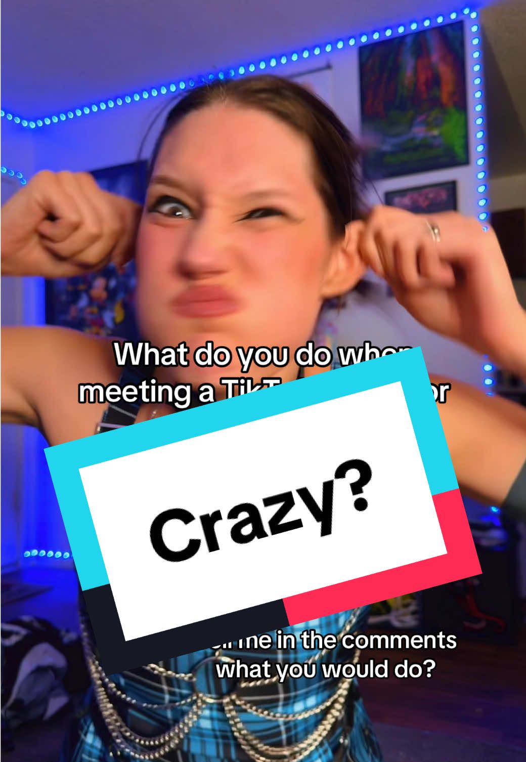 What do you do when meeting a TikTok friend for the first time? You make a lot of #transition videos and spend loads of time together! What would you do if meeting a tiktok friend for the first time? #fyp #bestie #trend #craziness 