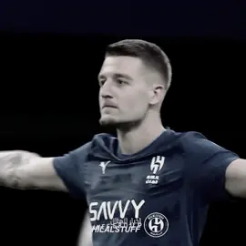 اعلم من هو لاعبي 🐐🇷🇸                                                                #alhilal#sergejmilinkovićsavić#fyp#سافيتش#viral