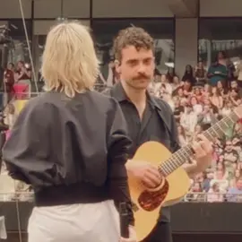 this edit speaks for itself i think #paramore #hayleywilliams #tayloryork #tayley #tayleyedit 