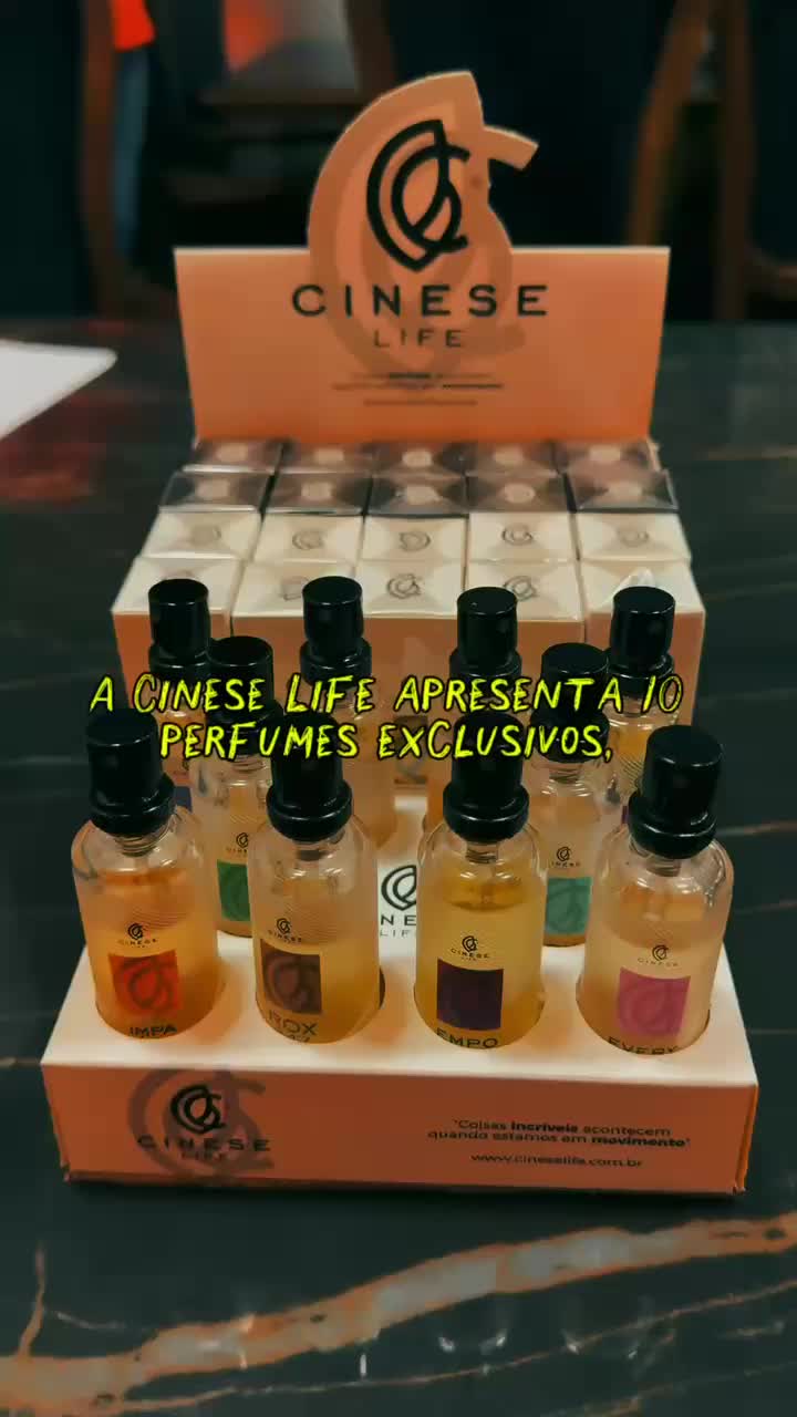 Perfumes de 15ml para seu consumo ou revenda. 