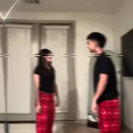 نـنـوس قـلـبـي بـجـد بـحـبـهـا بـعـشـق تـفـاصـيـلـهـا كـلــهـا😍💗✨ .  .  .  .  .  .  .  .  .  .  #حب #تصميم_فيديوهات🎶🎤🎬 #تصميمي #مصمم_فيديوهات🎬🎵 #foryou 