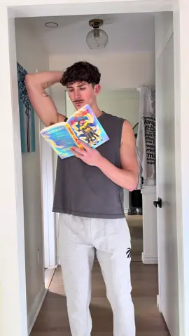 electrifyingly good book ⚡️#couples #tears #sabrinacarpenter #trend 