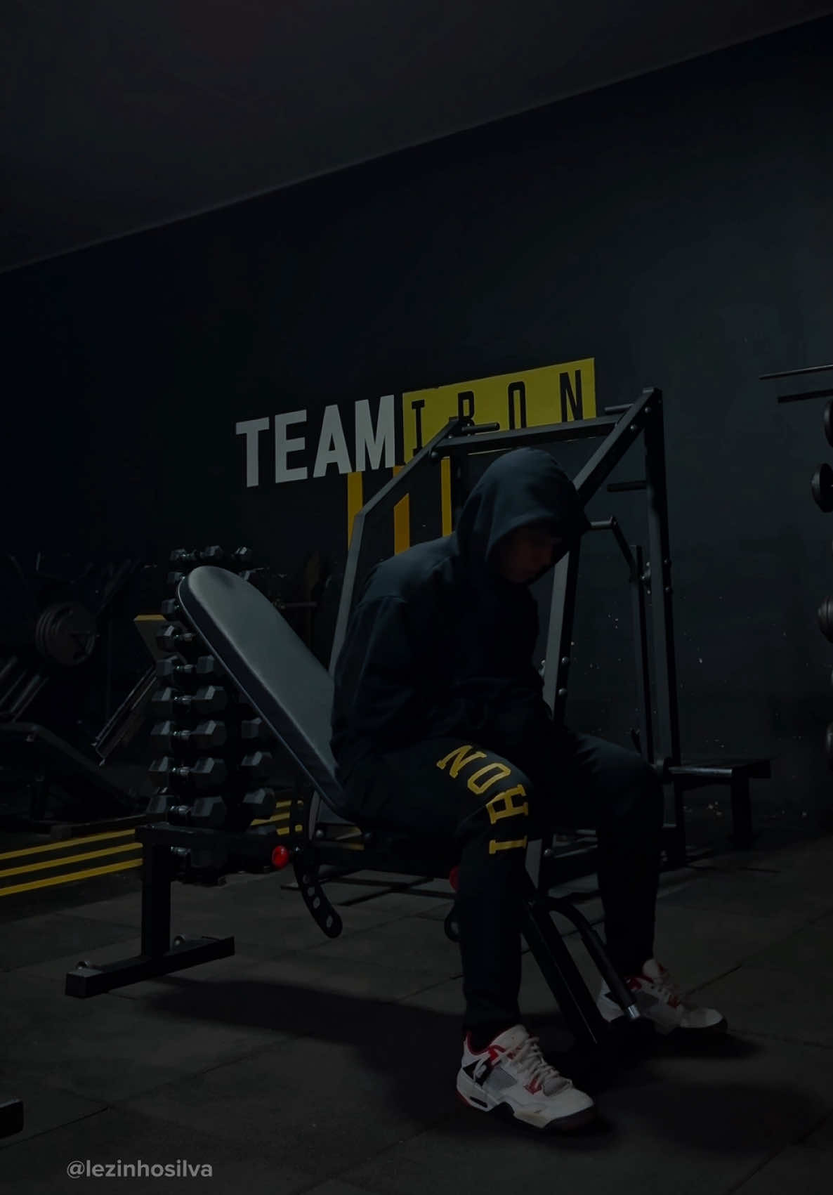 17:51 l 💭.. - 🏷️ l Use o cupom “LEZINHO” na @Dark Lab e ganhe descontos. #videomotivacional #reflexão #motivação #videosmotivacionais #frasesereflexões     