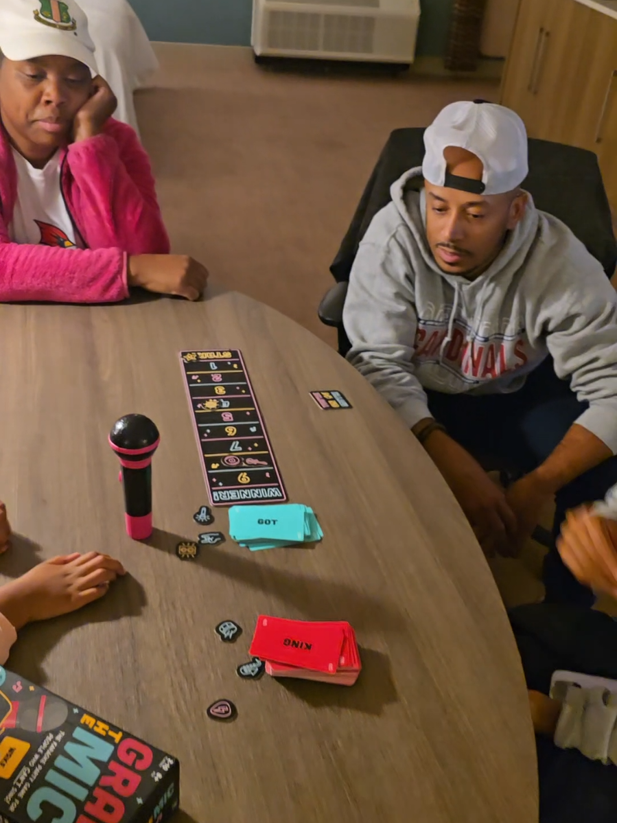 Do NOT go into the holidays without Grab the Mic!! Best family game! @Lucky Egg #grabthemic #bestpartygames2025 #luckyegg #partygames 