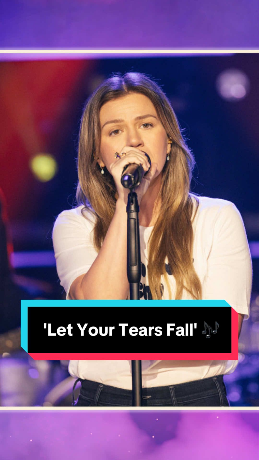 Another classic! 🎶 'Let Your Tears Fall' #Kellyoke #KellyClarkson  