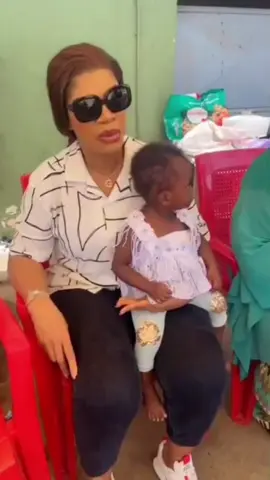 Jacques, 1:27 - La religion pure et sans tache, devant Dieu notre Père, consiste à visiter les orphelins et les veuves dans leurs afflictions, et à se préserver des souillures du monde.#cotedivoire🇨🇮 #france🇫🇷 #camerountiktok🇨🇲 #congolaise🇨🇩 #gabon🇬🇦 