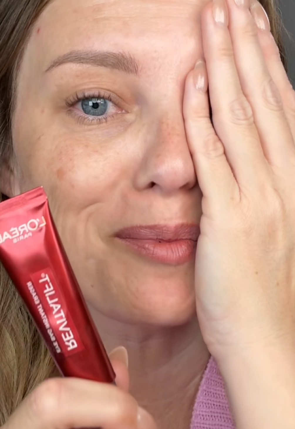 Ok @loréal paris usa revitalift eye cream, I can literally see the difference!! #lorealparispartner #lorealrevitalift #undereyebags #undereyecircles #revitalifttriplepower 