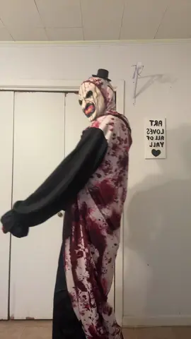 Ew (❌Fake Blood) #baddie #arttheclownterrifier #octobermood #clown #halloweencostume 