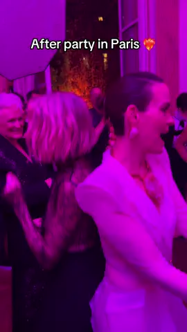 Let’s party in Paris ❤️‍🔥 #allsfair #naomiwatts #sarahpaulson #kimkardashian #glennclose 