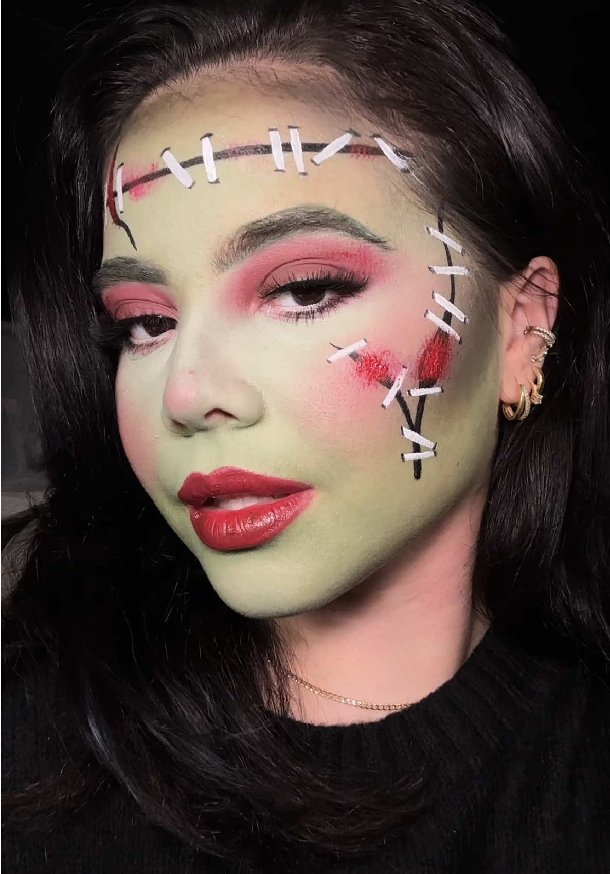 21 down, 10 to go 🧟‍♀️ #frankensteinmakeup #easyhalloweenmakeup #halloweentransition #foryouuuu #maquillajehalloween 