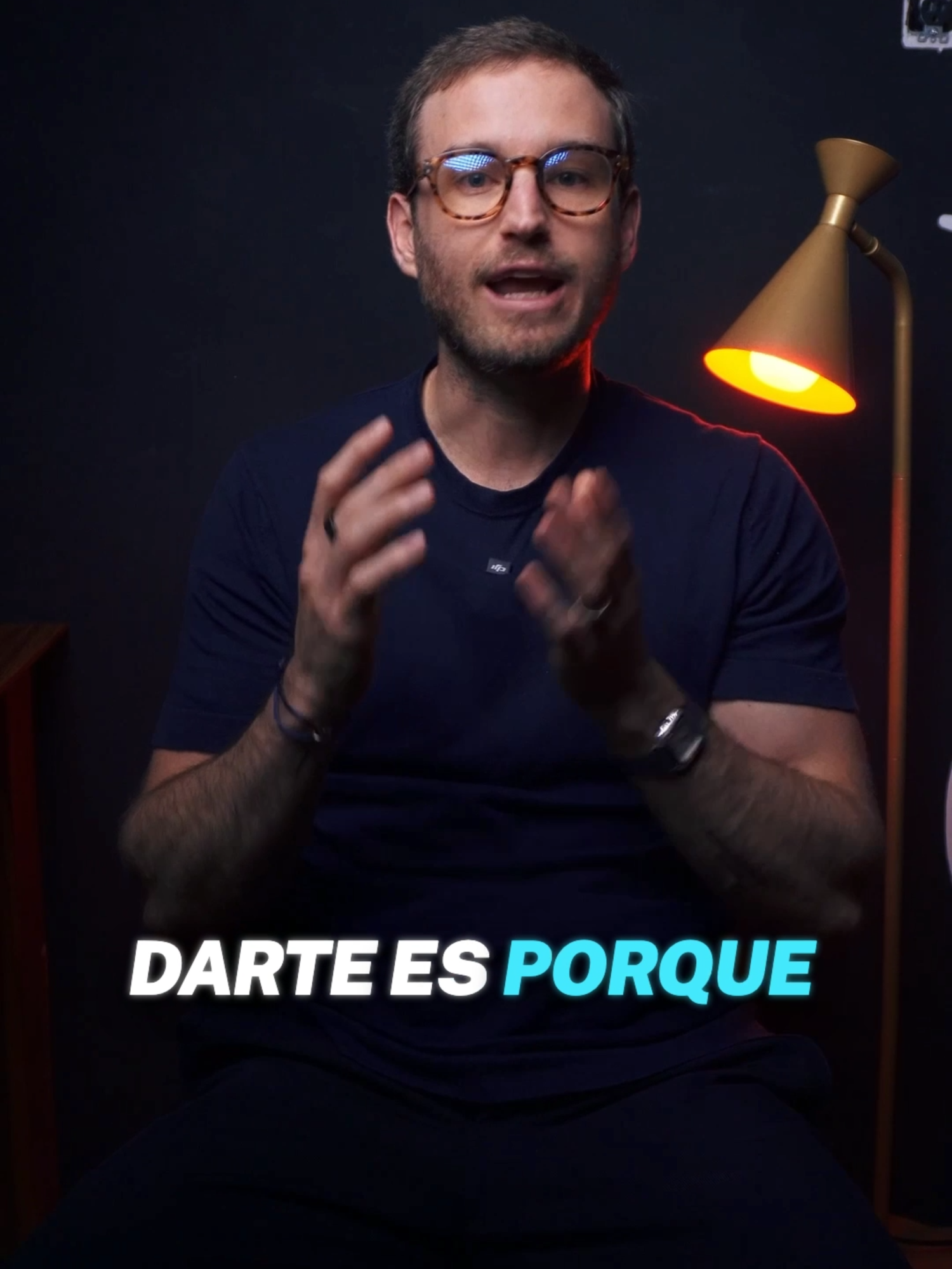 ¿Por qué todas las agencias de marketing siguen obsesionadas con los leads? 🤔📉 Porque no saben lo que no saben. Siguen midiendo volumen en lugar de calidad, números en lugar de relaciones, clics en lugar de conversiones. ⚡️ El juego no está en generar más leads, está en generar citas de valor, en construir confianza, autoridad y claridad. Cuando entiendes eso, dejas de correr detrás del ruido y empiezas a escalar con propósito. 🚀 #Mentalidad10x #AltaFrecuencia #CrecimientoReal #EstrategiaYAcción #ModoResultados #PiensaEnGrande #MentalidadDeGanador #CreaTuRealidad #DisciplinaDiaria #LiderazgoReal #ResultadosNoExcusas #MarianoPorter