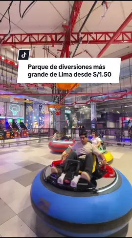 ¿El parque de diversiones más grande de Lima? visitamos @happyland.peru que por Halloween tendrán juegos desde S/1.50 encuéntralo en sus máquinas terroríficas 👻 Además recargando tu promo terrorífica llevate 50 tickets gratis o un dulce de happy store 🎃 ⚠️Válido desde el 16 hasta el 31 de octubre. #limaperu #parquedediversiones #amigos #familia 