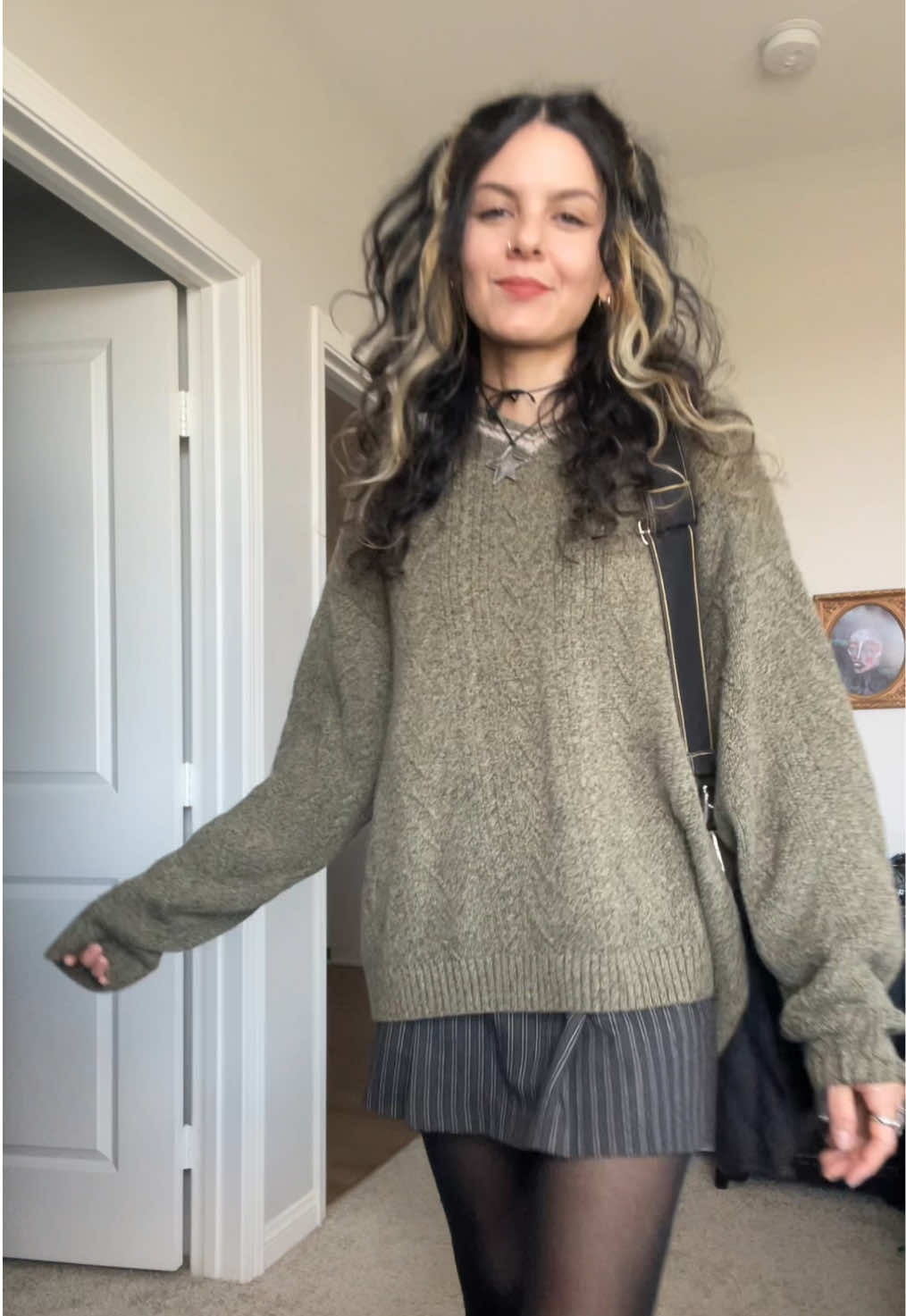 when it’s cold enough to wear my sweaters 🍂